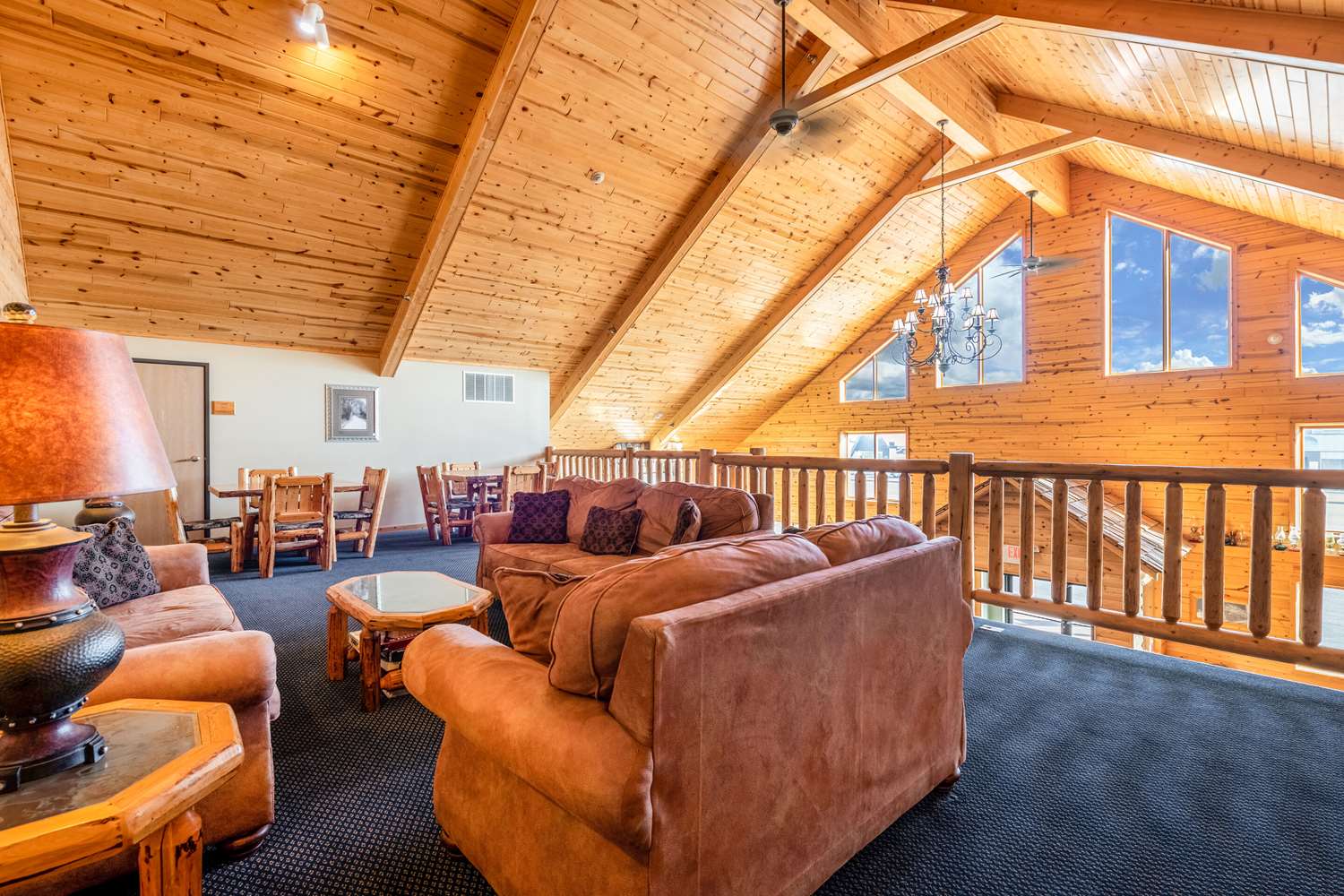 Econo Lodge Rice Lake 7/15
