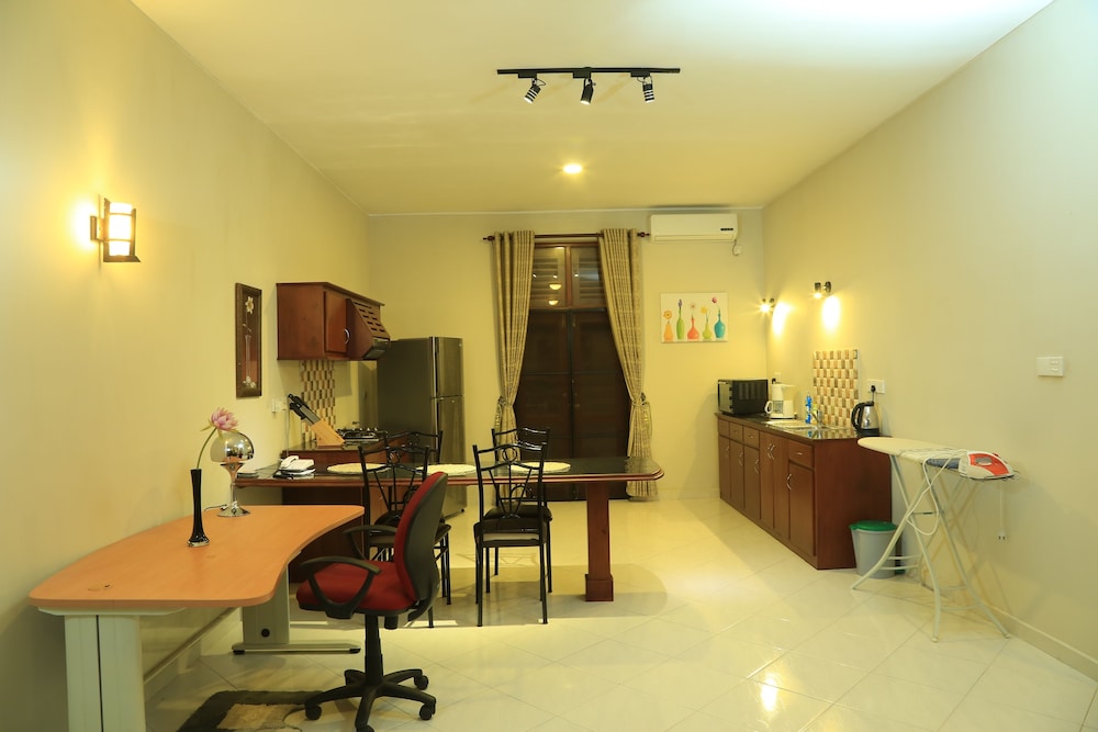 Christima Residence 35/50
