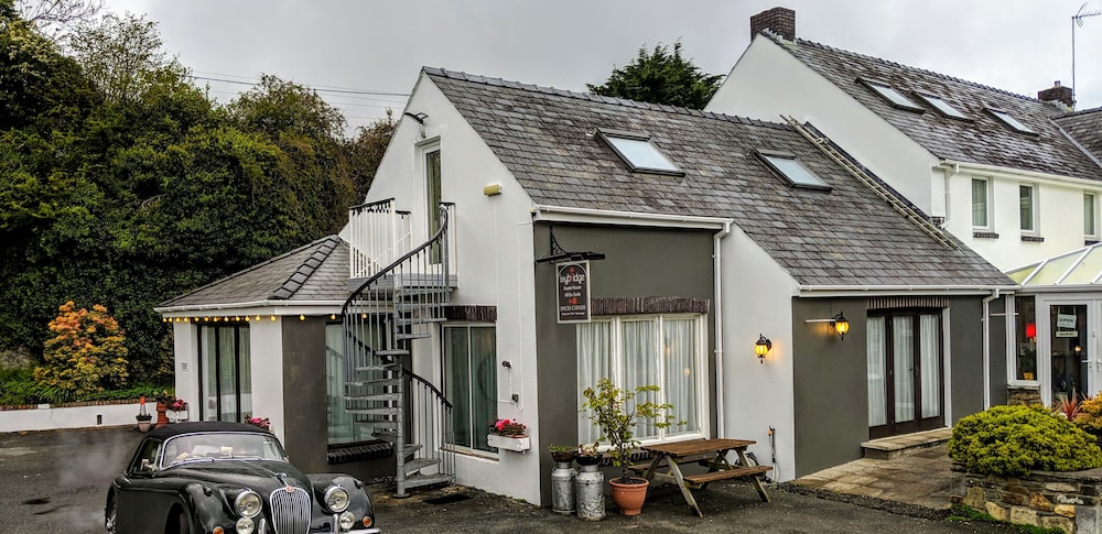 Ivybridge Guest House 2/50