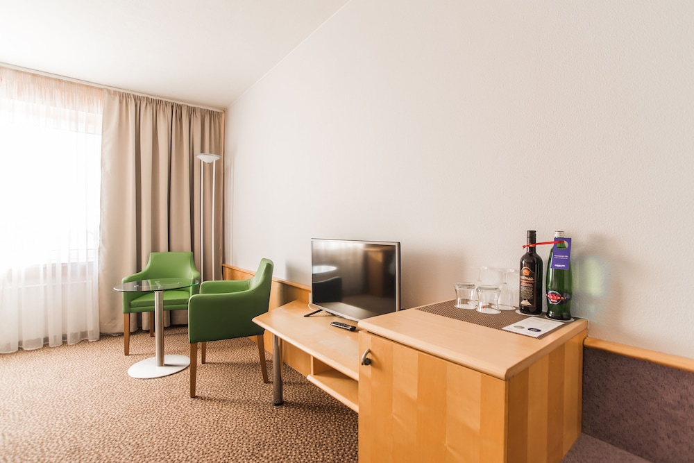 Cosmopolitan Bobycentrum - Czech Leading Hotels 36/41