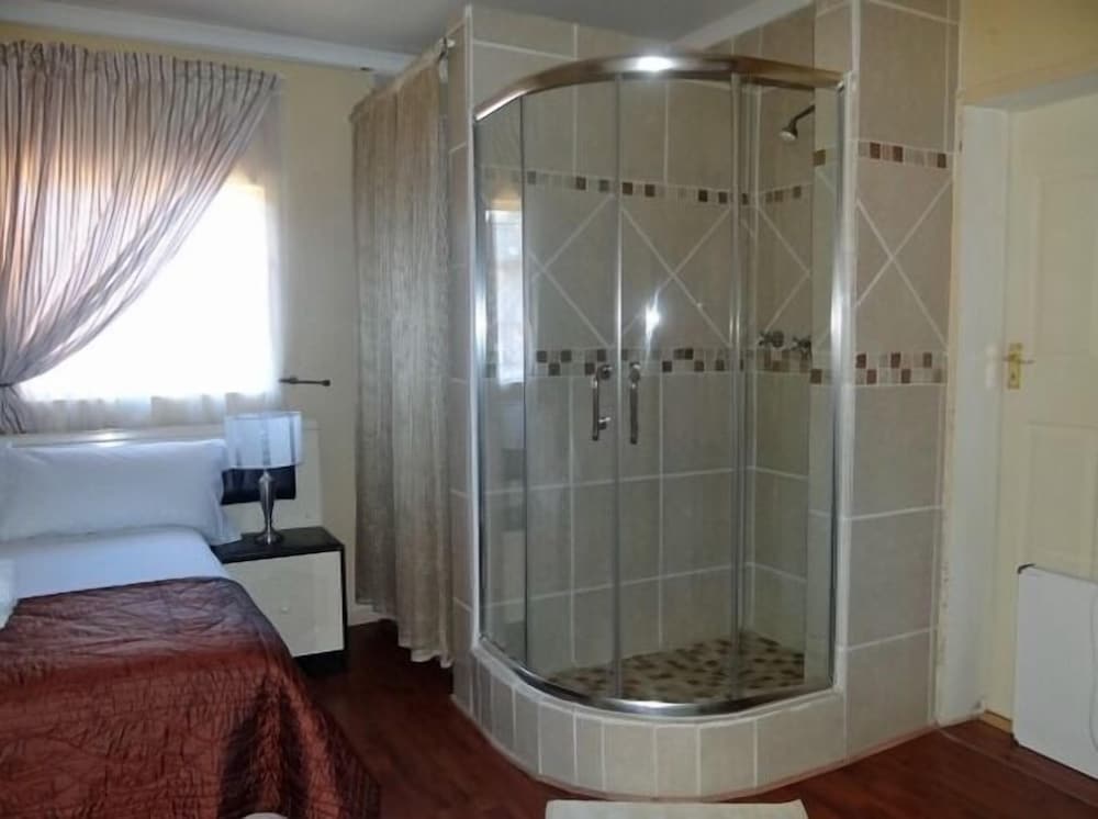Aligeo Hotel 7/26