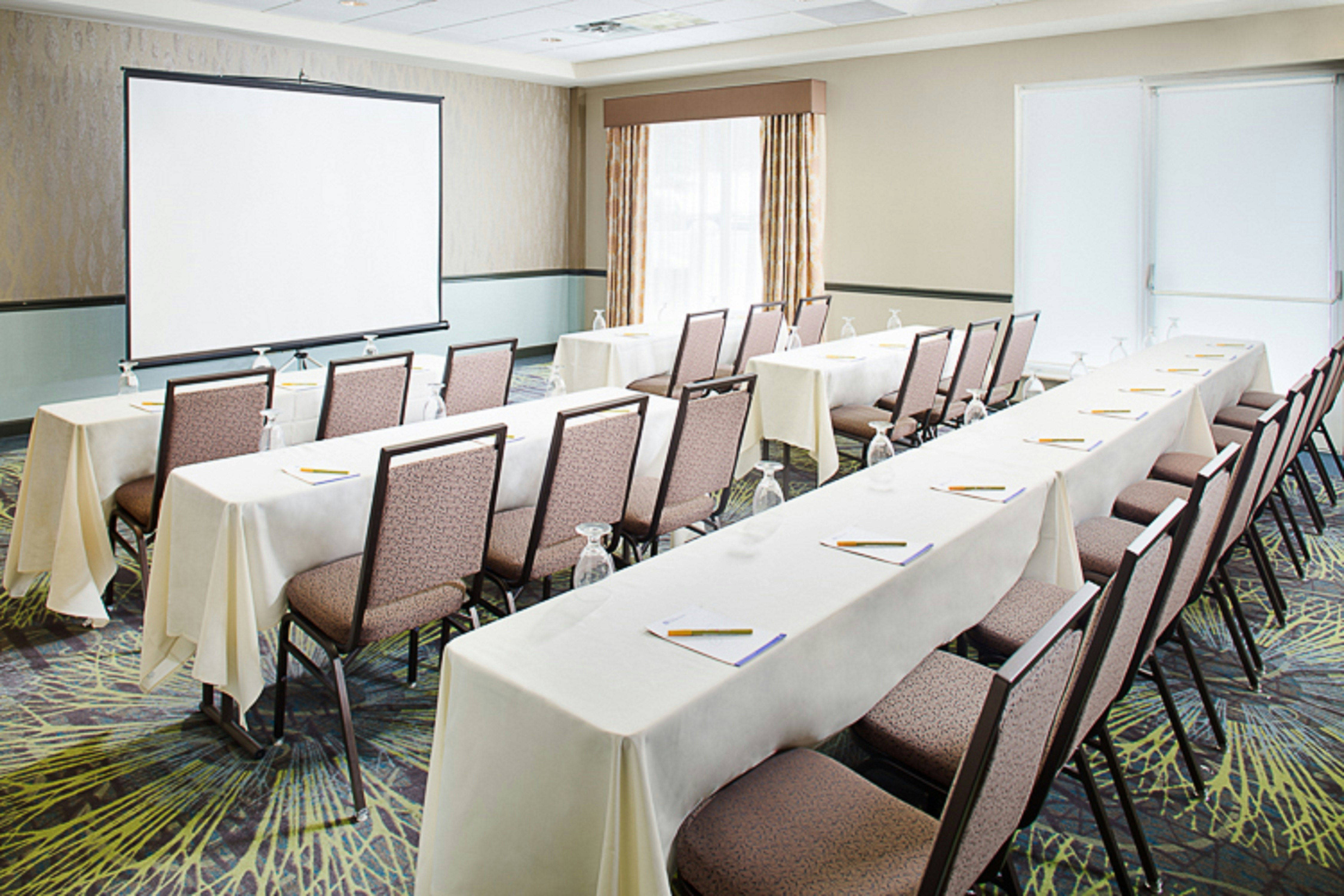Hilton Garden Inn Albany Airport 17/22