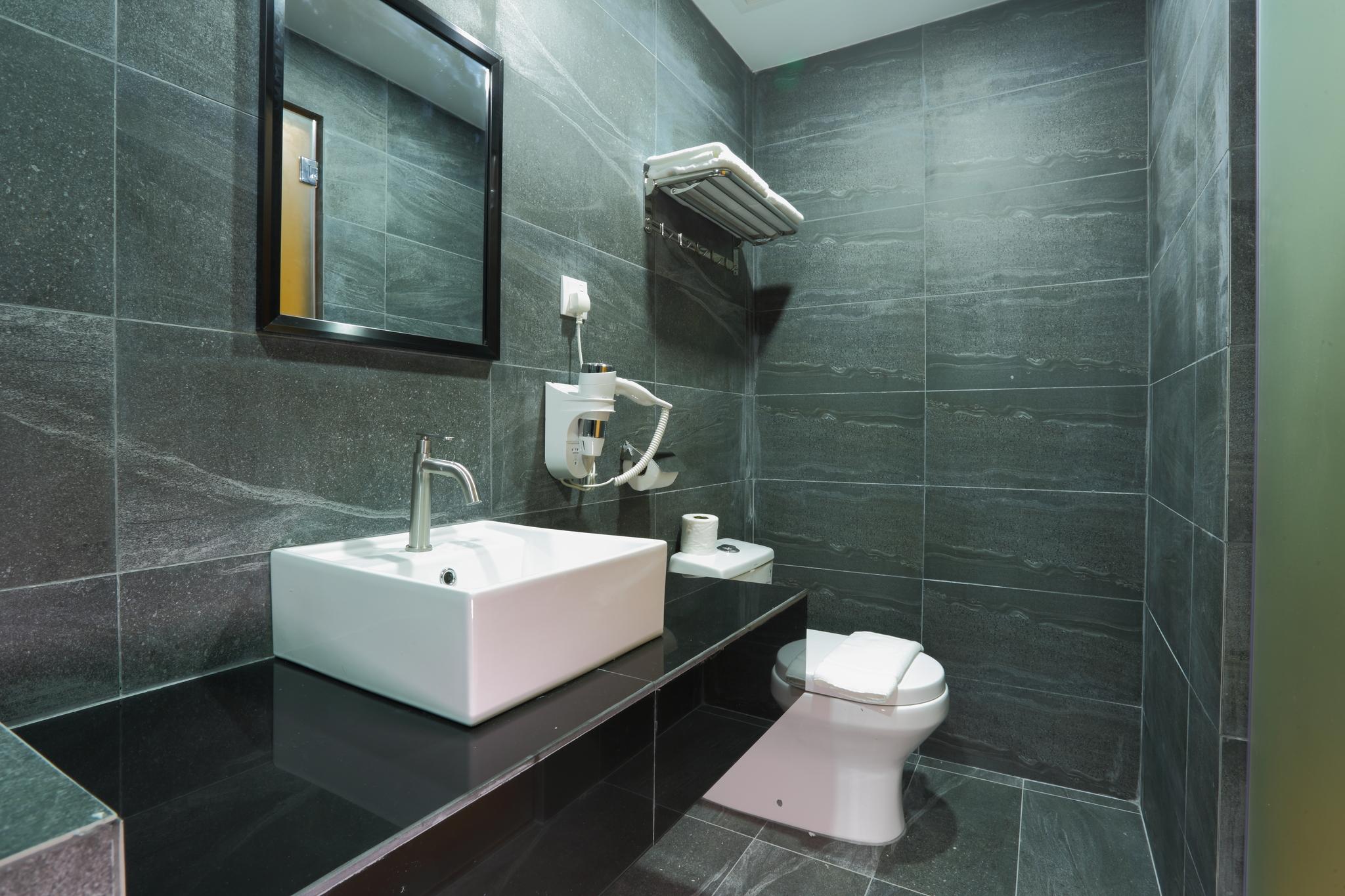 Yee Hotel 33/34