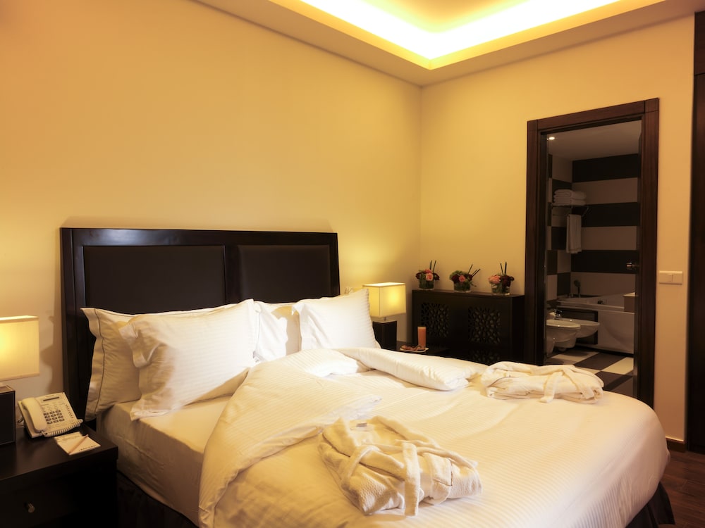 ONE TO ONE HOTEL 21/53