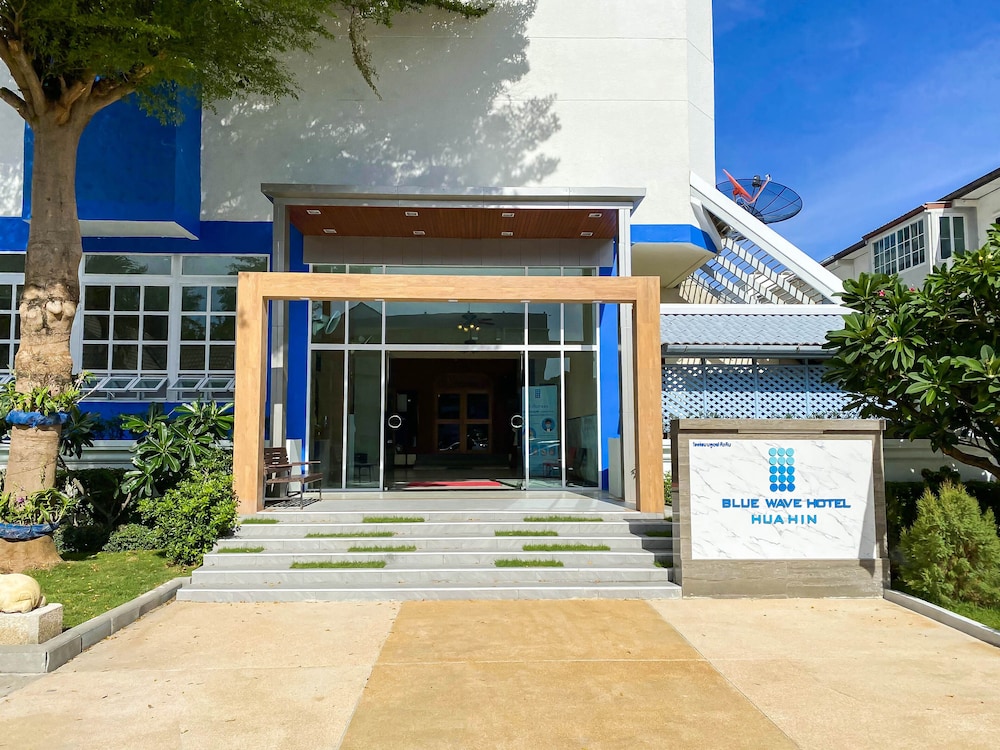 Hua Hin Blue Wave Resort 4/30