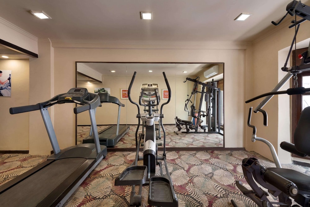 Ramada By Wyndham Mussoorie Mall Road 27/48