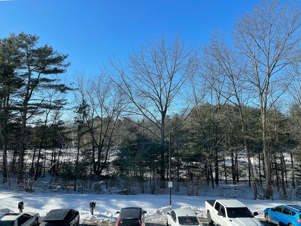 Home2 Suites By Hilton Queensbury Glens Falls 17/53