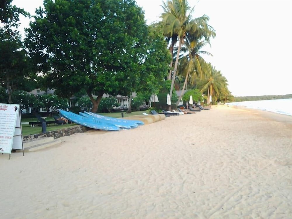 MAKATHANEE RESORT 57/63