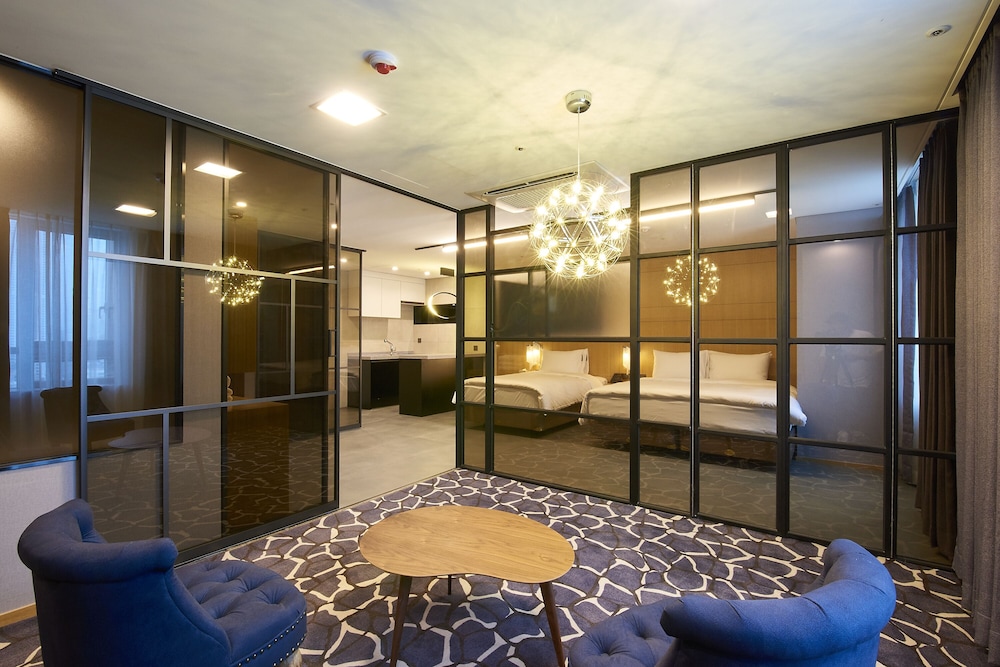 Lobby at Hotel TT Seomyeon, BUSAN