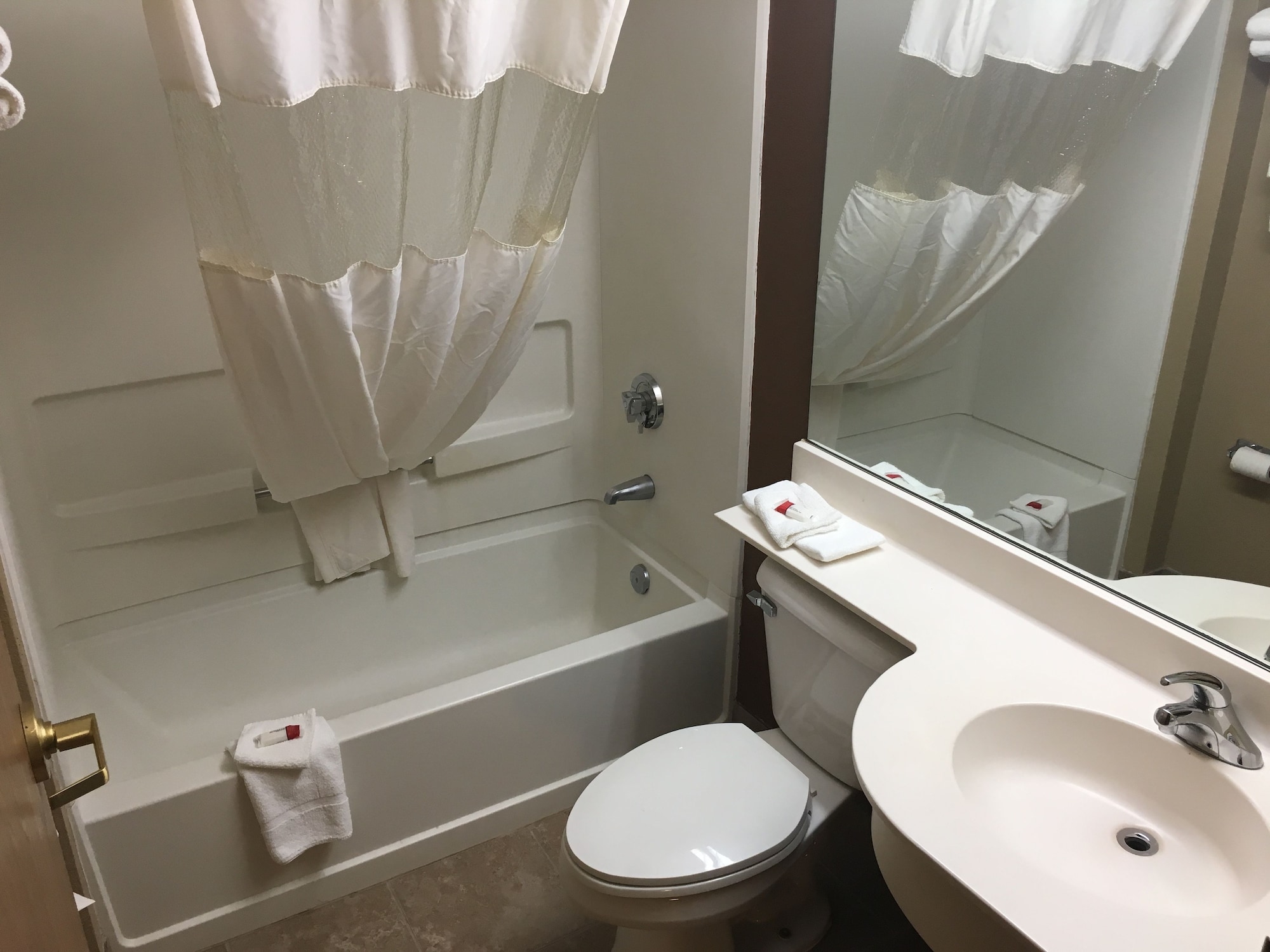 غرفة قياسية بسرير كوين، Microtel Inn & Suites by Wyndham Mason/Kings Island 3/3