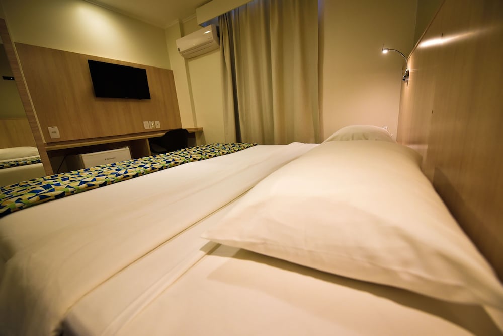 Hotel Rainha dos Apostolos 14/46