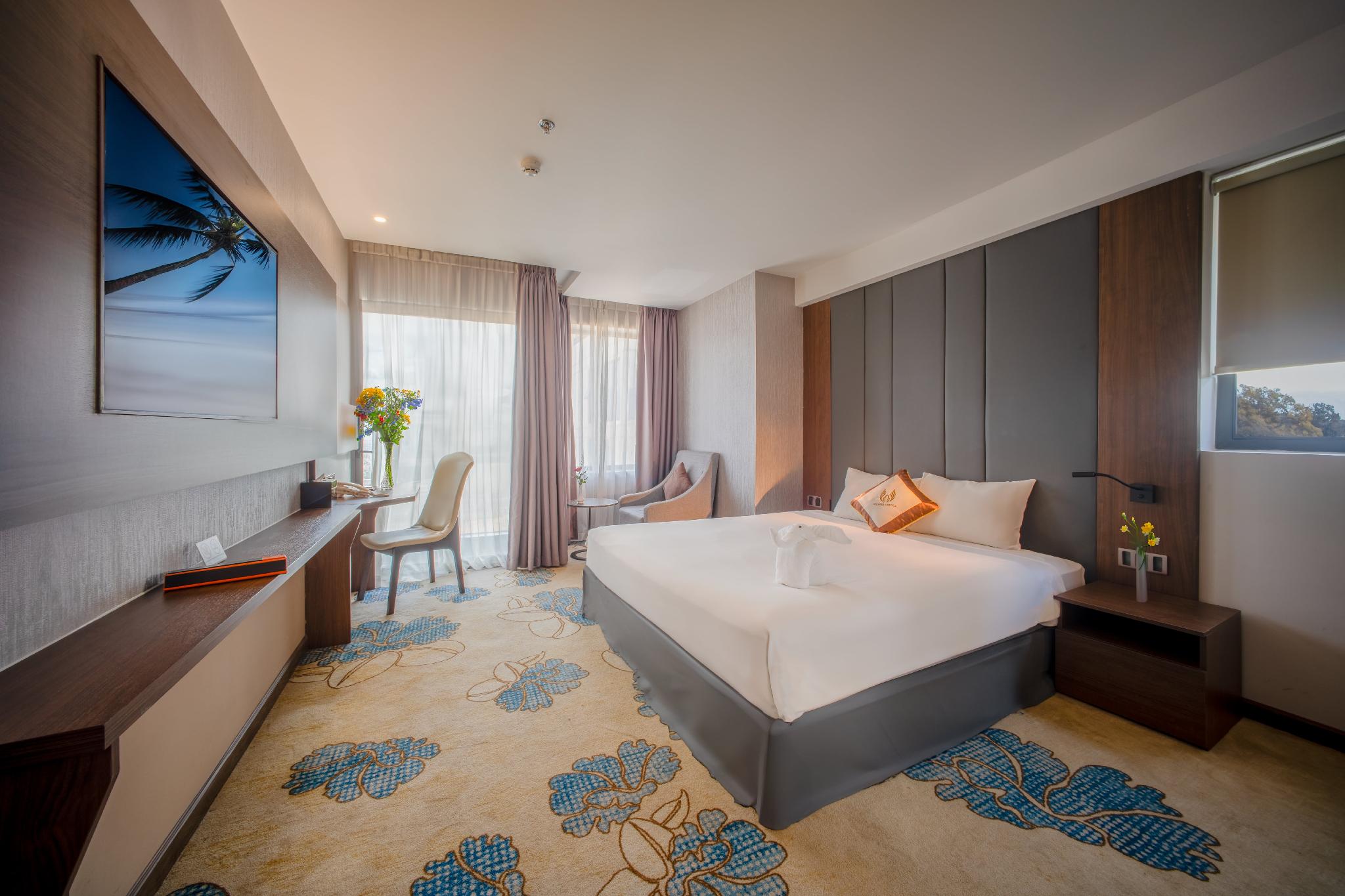 Premier, Double Bed, City View