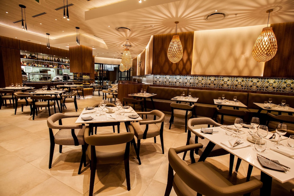 RADISSON BLU HOTEL & RESIDENCE, MAPUTO 62/80
