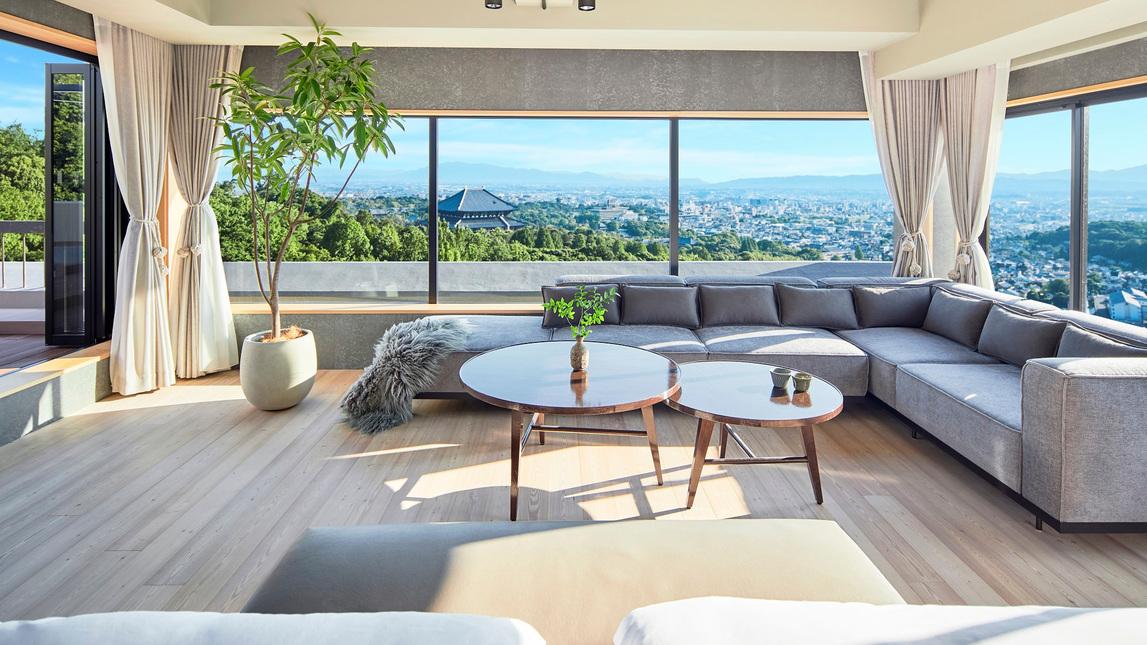 Penthouse Suite