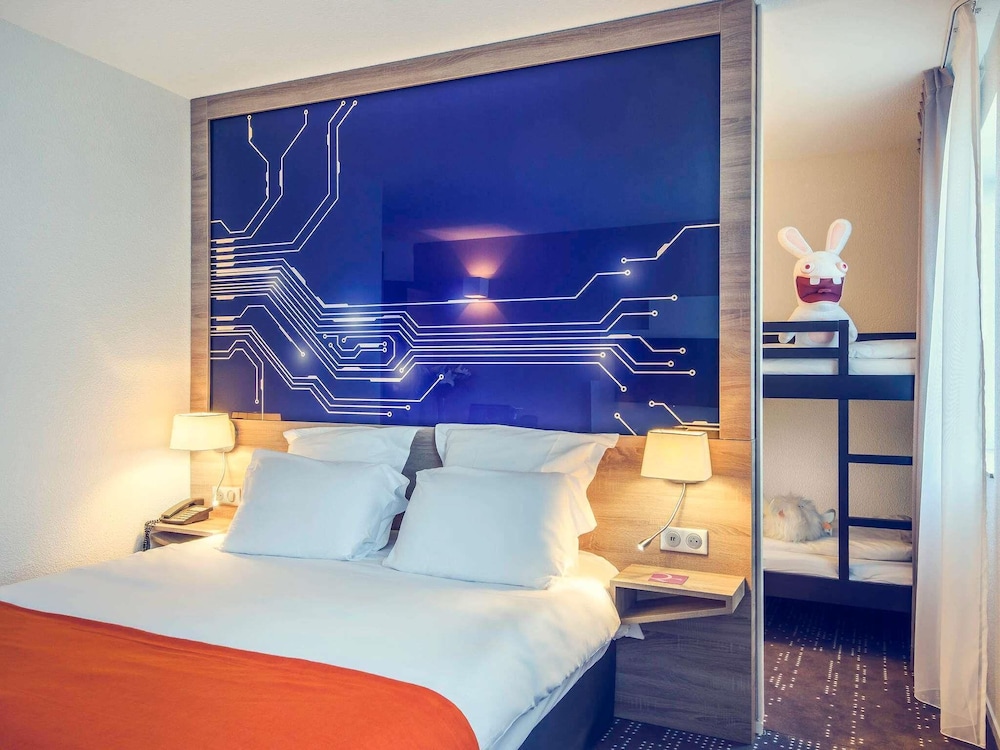 Mercure Poitiers Site du Futuroscope Hotel 28/76