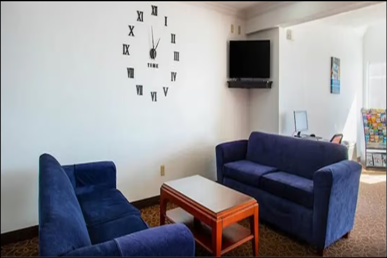 El Paso Inn 20/24