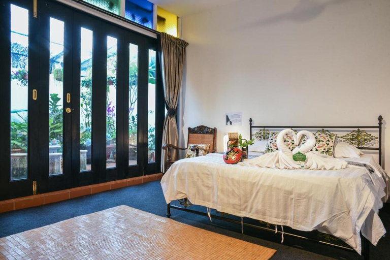 Deluxe, Private Garden