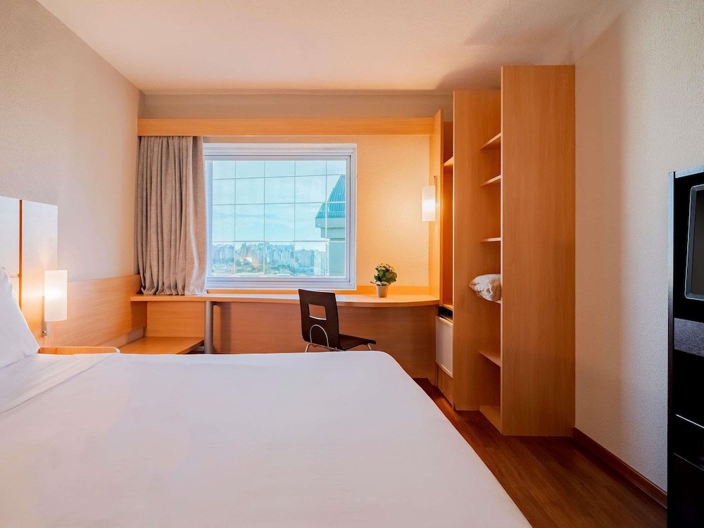 STANDARD, DOUBLE BED
