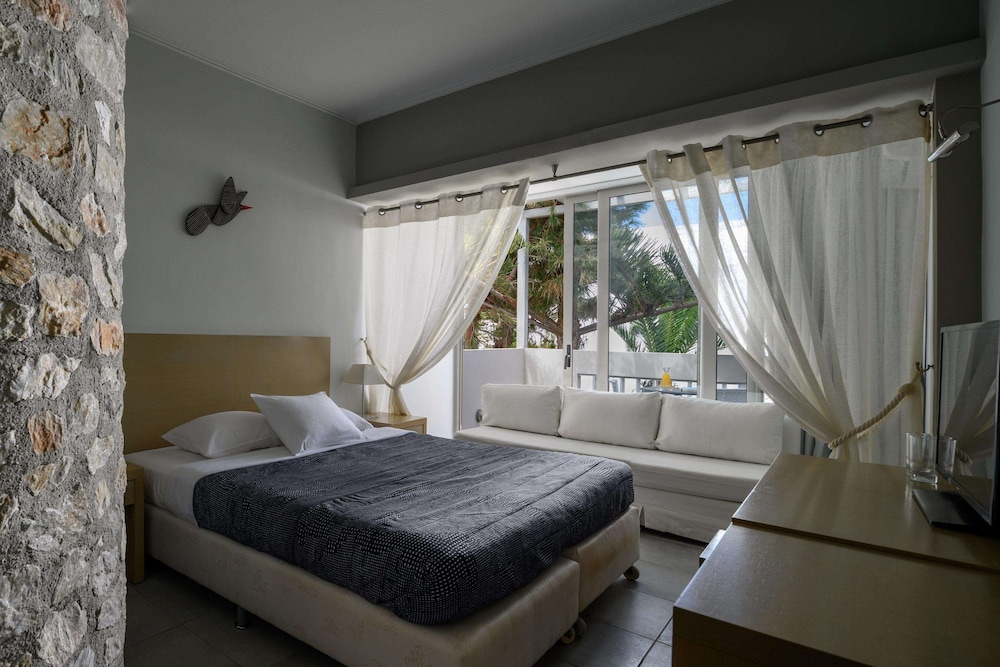 Afroditi Venus Beach Spa 28/77