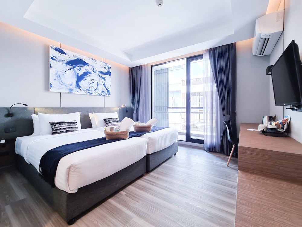 Sova Hotel Bangkok 7/61