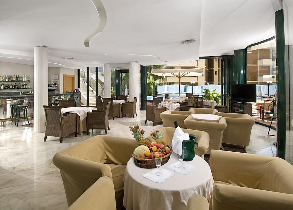 Park Hotel 50/64
