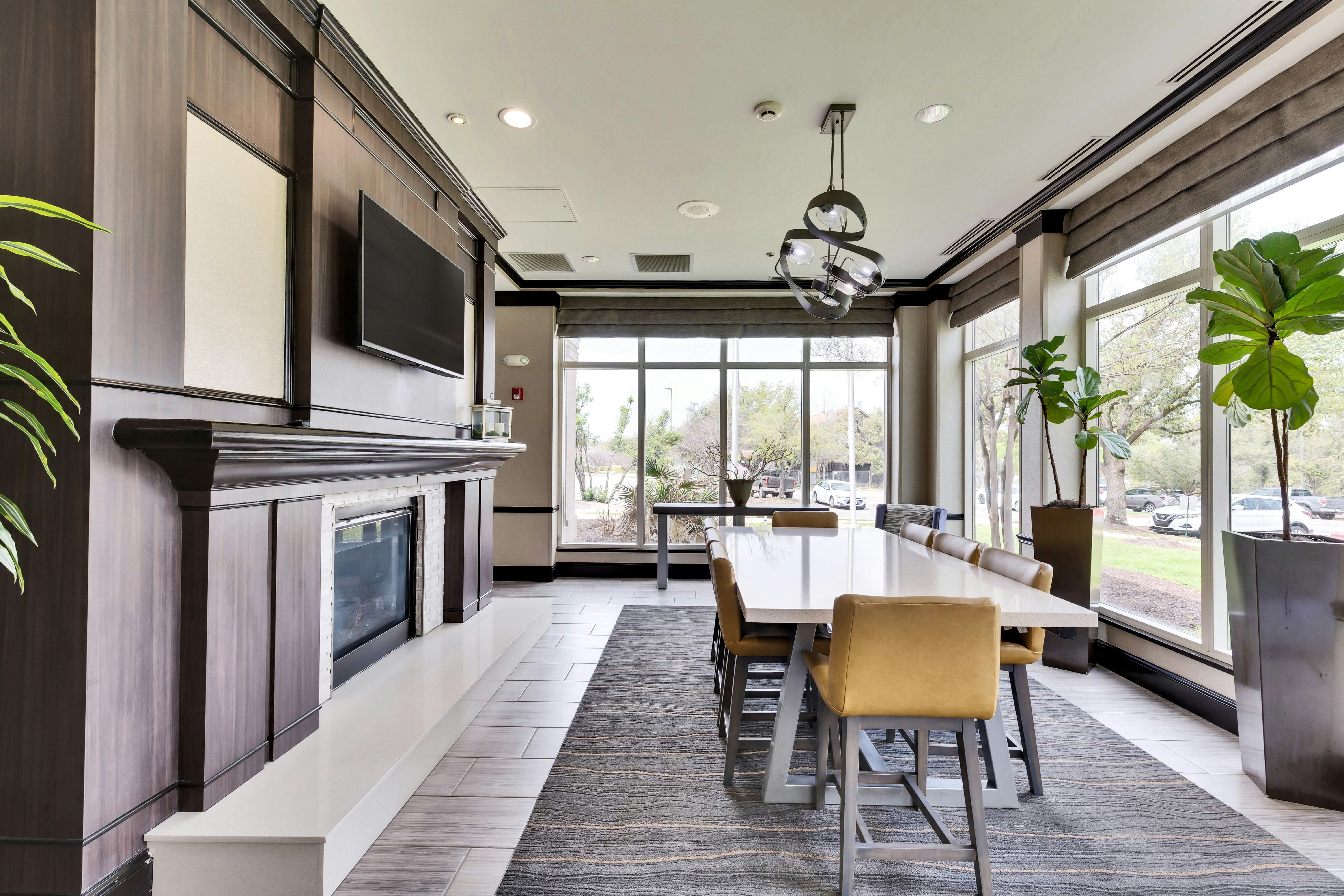 Hilton Garden Inn Austin NW/Arboretum 39/75