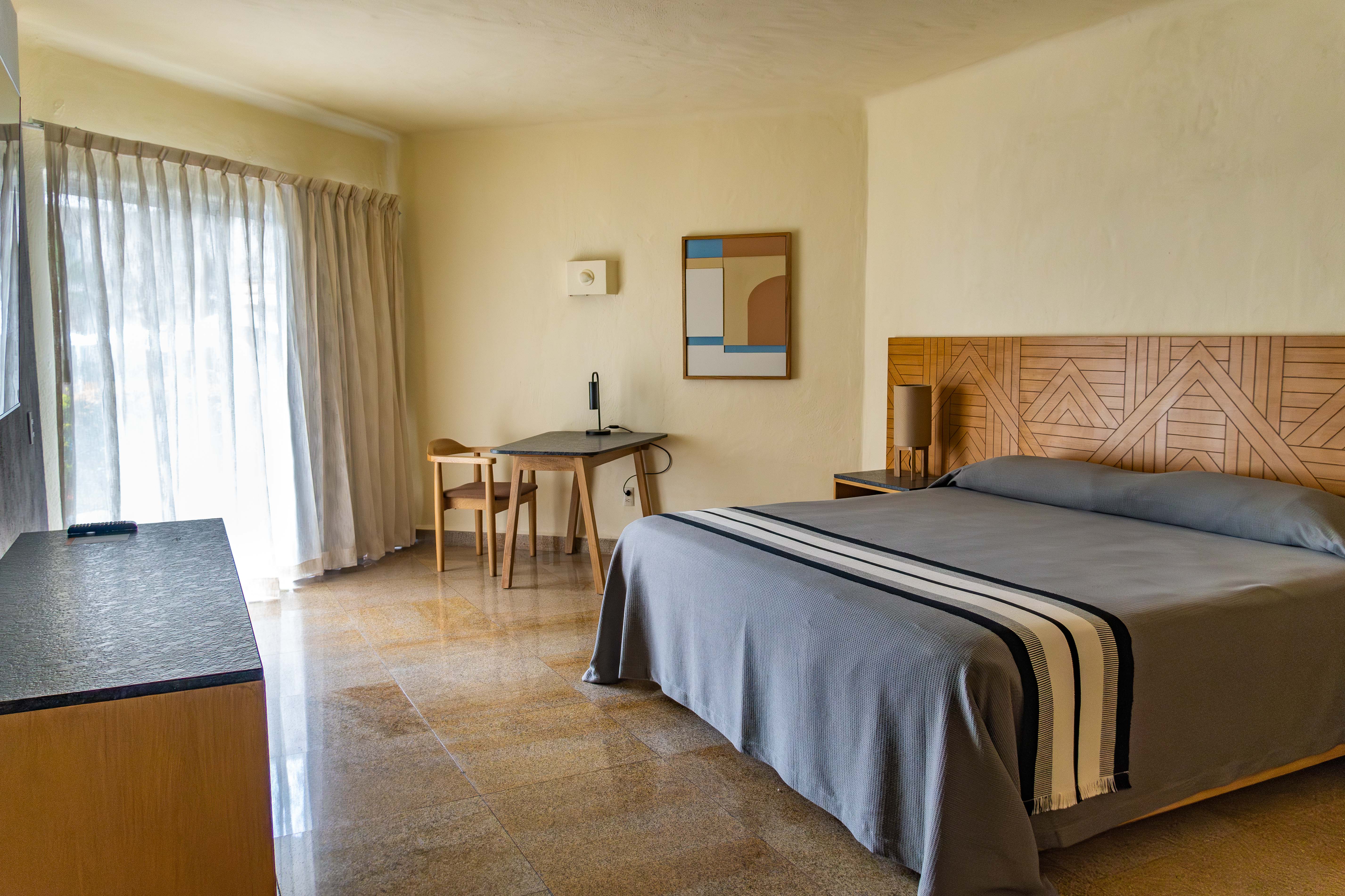 Room, Double Bed, Pool View