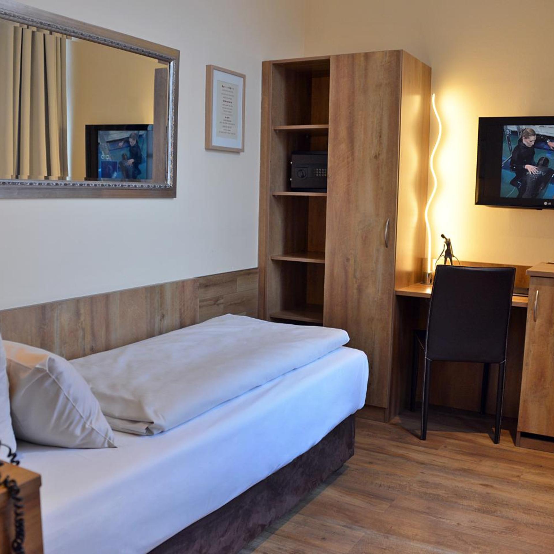 غرفة مفردة، Arthotel Munich 6/13