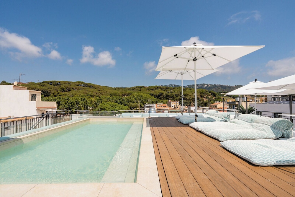 Neptuno Hotel & Spa 34/36