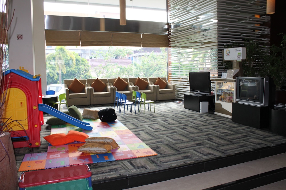 IBIS BALIKPAPAN 59/66
