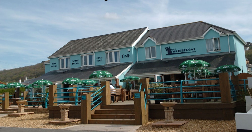 The Waterfront Inn 6/50