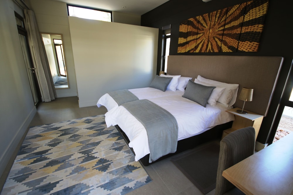 The Elegant Guesthouse 4/31
