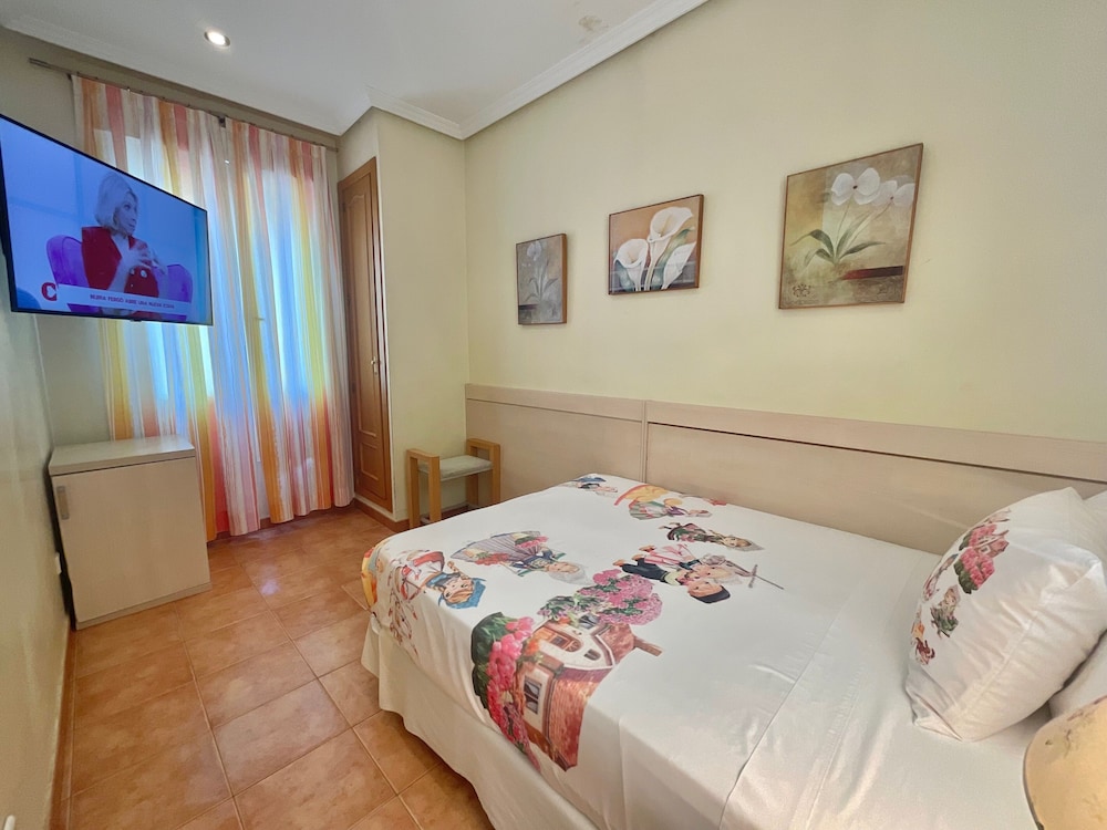 Hostal Luz 22/72