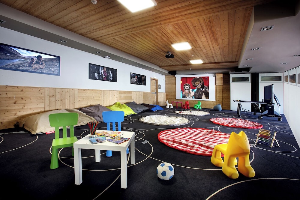 Hotel Koh-I Nor Val Thorens 69/75