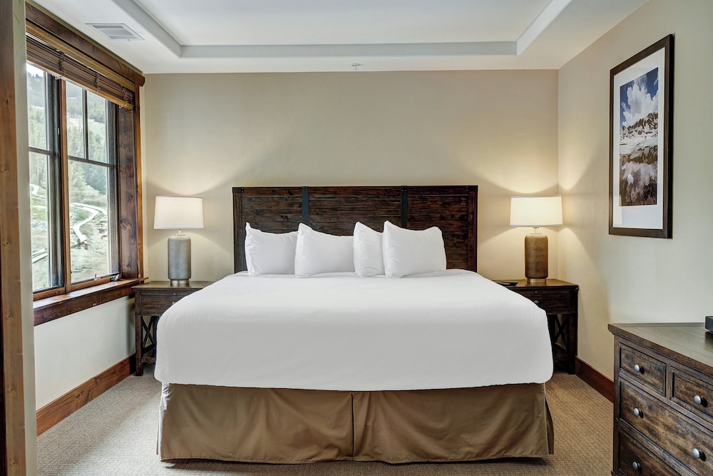4 Bedrooms, Condominium, Condo, Platinum, King Bed, 3 Queen Beds, Sofa، One Ski Hill Place A Rockresort 7/10