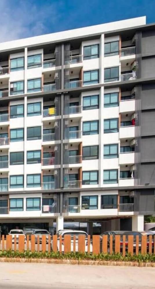JK Living Hotel and Service Apartment 4/67