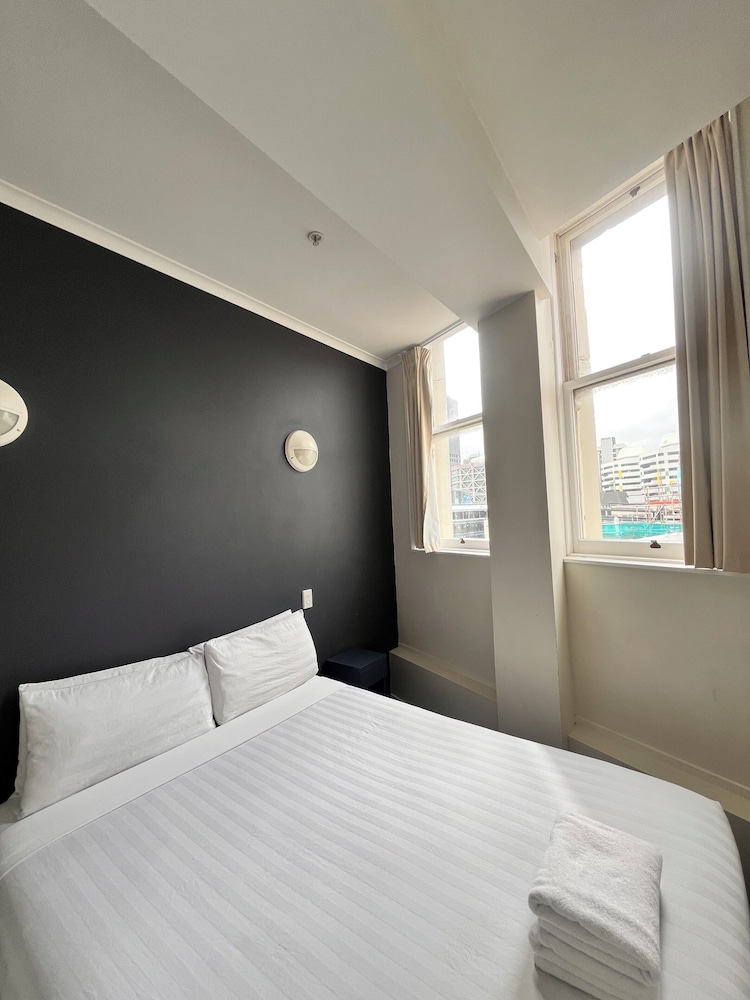 ELITE, DOUBLE BED