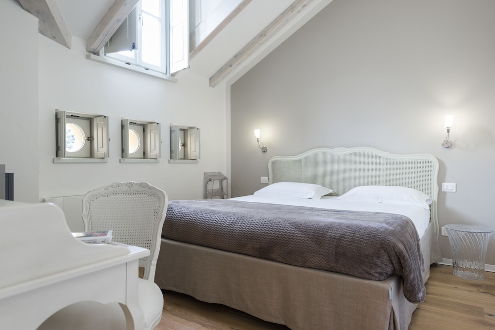 Villa Italia 15/50