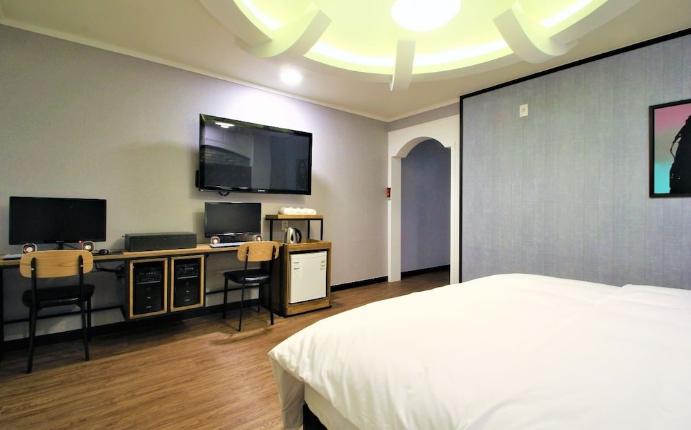 Instar Hotel Yangsan 21/55