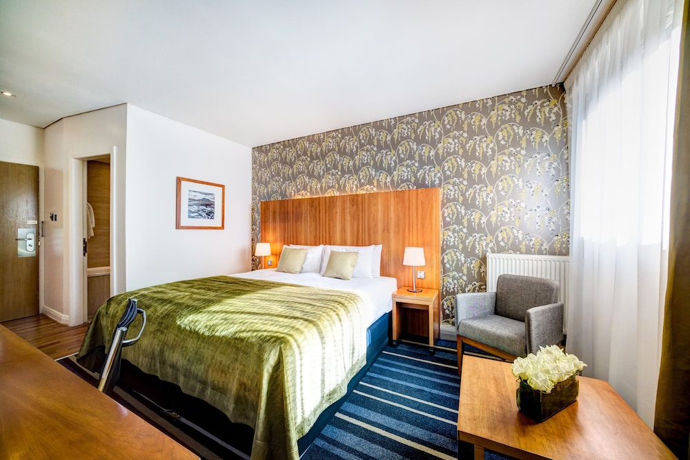 Four Points by Sheraton Edinburgh 22/56