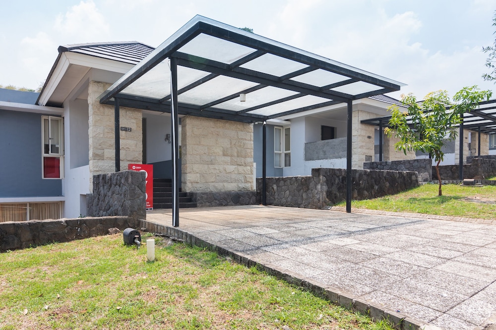 OYO 2001 Taman Dayu Villa Golf View 32/32