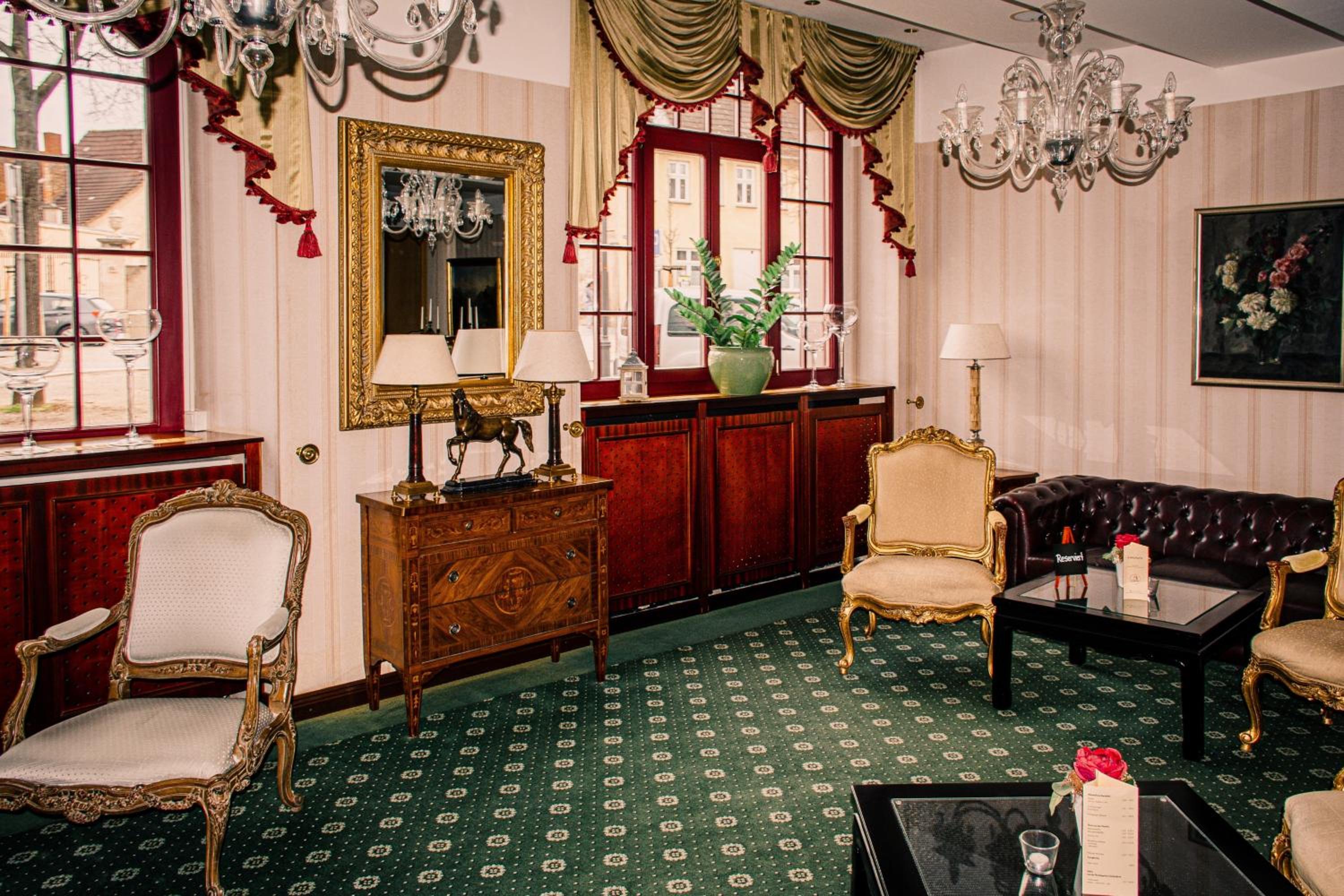 Hotel Zur Alten Schmiede 19/40