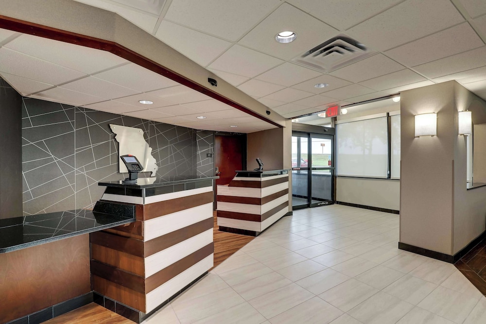 Drury Inn & Suites Cape Girardeau 3/50