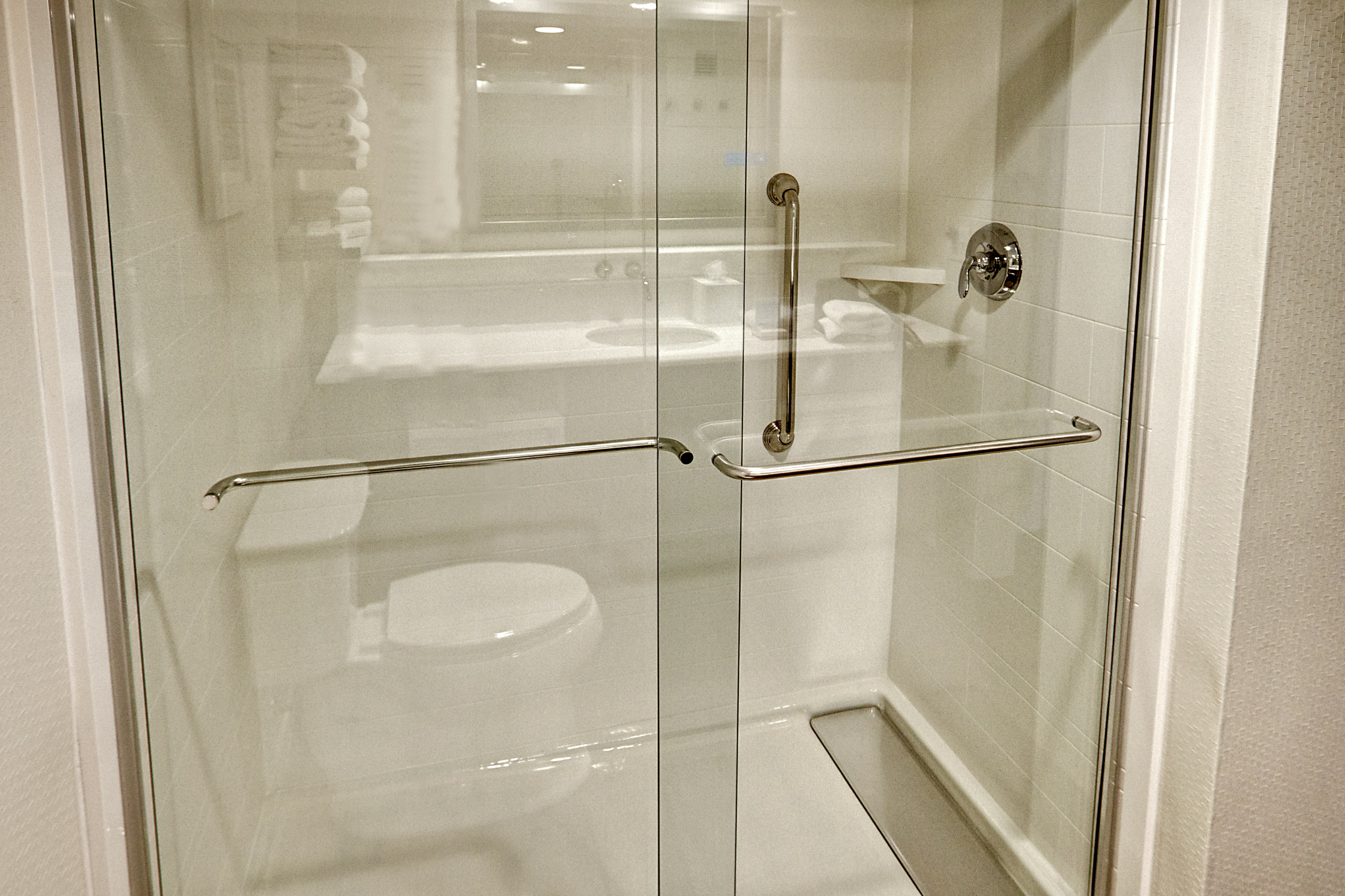 Hampton Inn Suites Asheville I 26 53/54