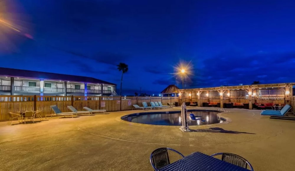 Oceans Edge Hotel, Port Aransas,TX (ex Red Roof Inn Port Aransas) 9/62