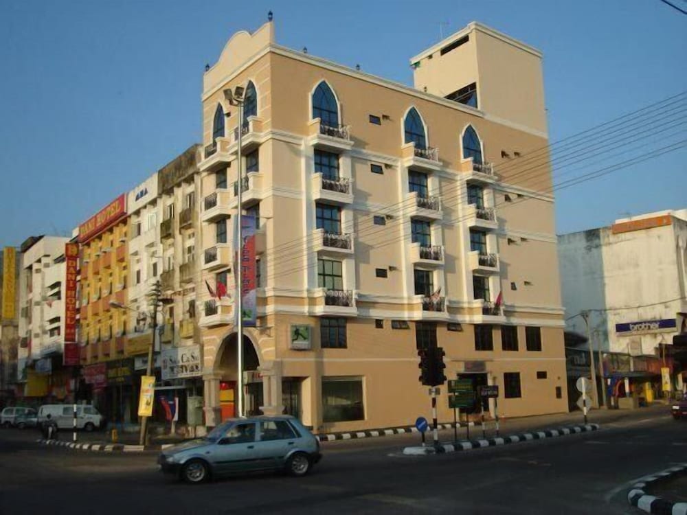 Flora Place Hotel 28/33