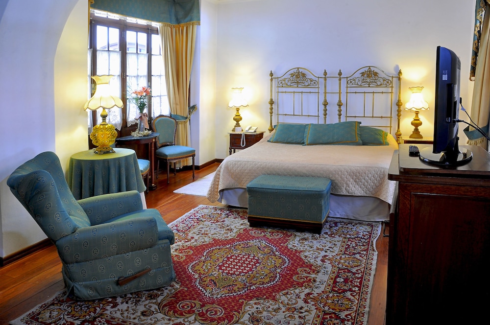 Parador Santa Maria La Real 22/36