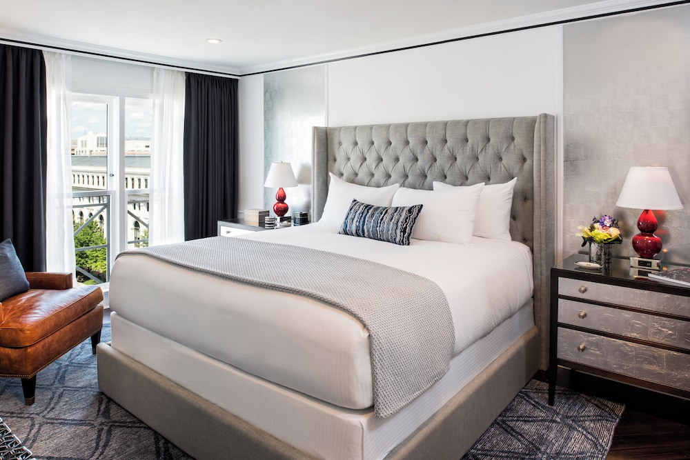 Presidential, Penthouse Suite, King Bed, Sofa