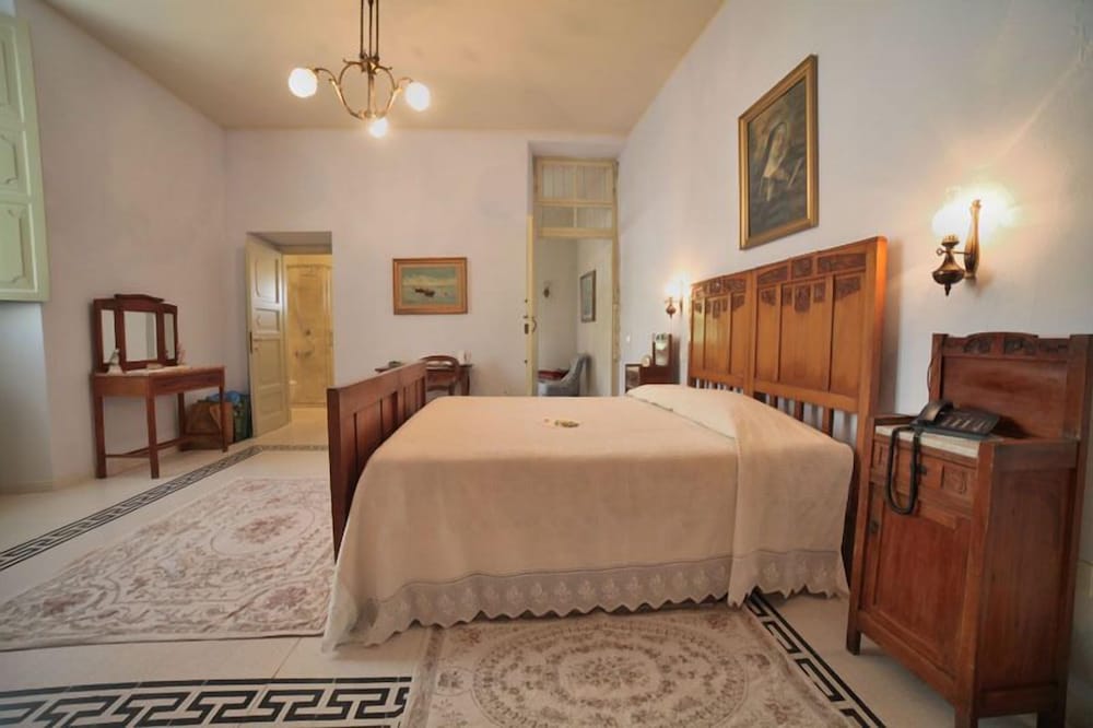 Hotel Regina D'arborea 10/40
