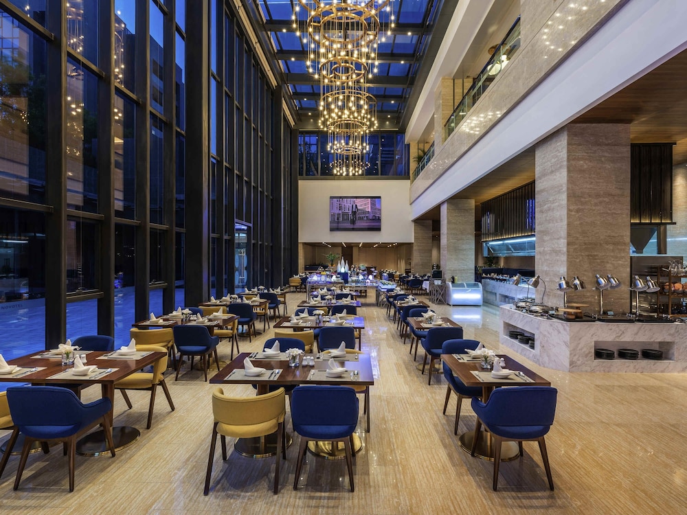 Novotel Qingdao New Hope 54/72